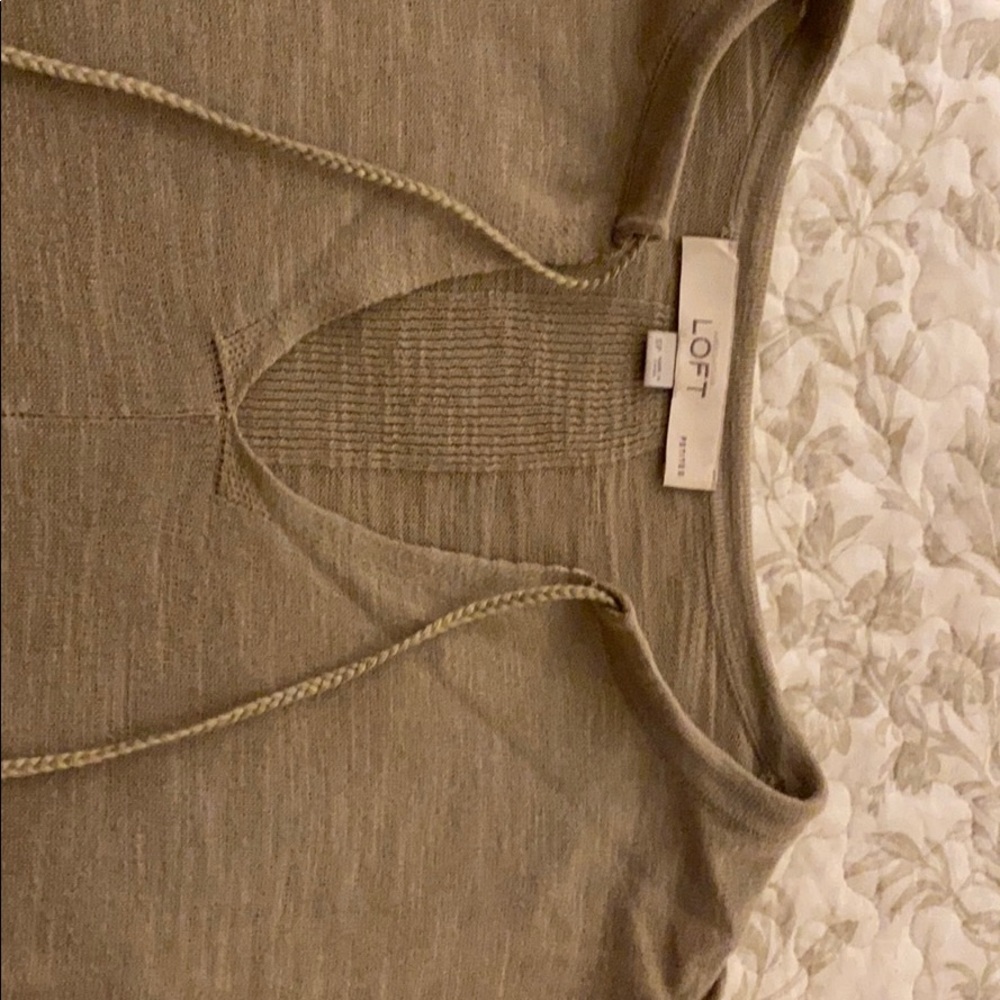 Sweater - Picture 2 of 4